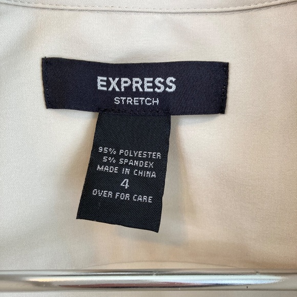 💛 EXPRESS ULTIMATE TOP NWOT - Picture 7 of 10